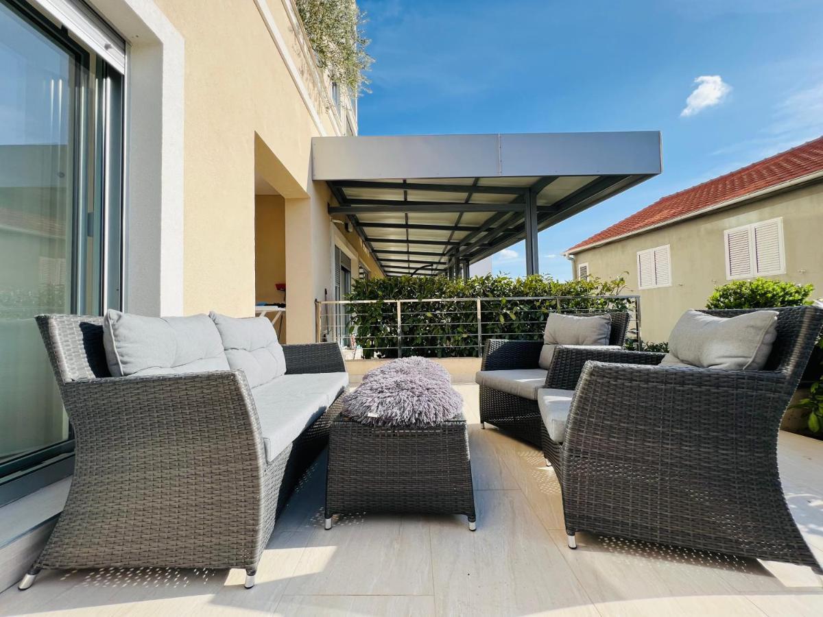 Apartment With Terrace And Private Parking Kotor Exterior foto