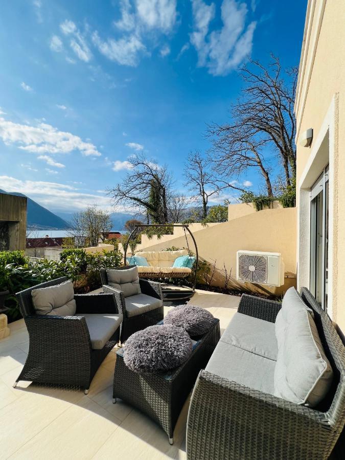 Apartment With Terrace And Private Parking Kotor Exterior foto