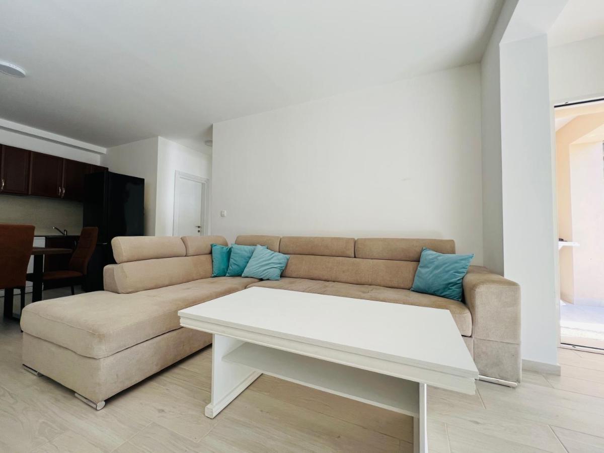 Apartment With Terrace And Private Parking Kotor Exterior foto